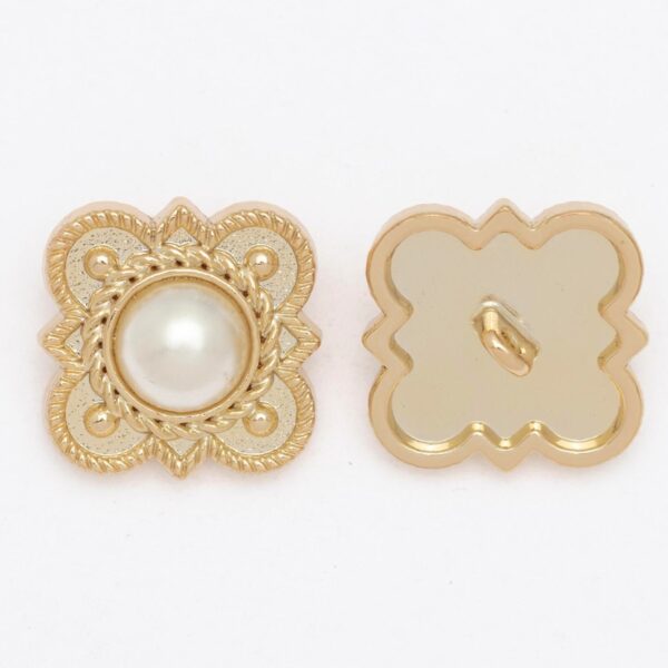Elegant Pearl Buttons